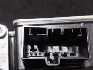 bontott SKODA SUPERB III Jobb hátsó Ablakemelő Motor