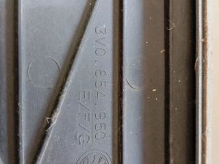 bontott SKODA SUPERB III Jobb hátsó Ajtó Díszléc