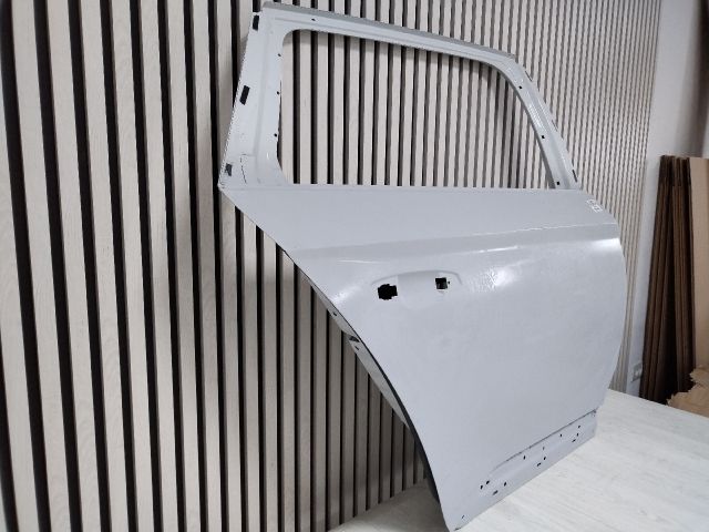 bontott SKODA SUPERB III Jobb hátsó Ajtó (Üres lemez)