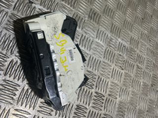 bontott SKODA SUPERB III Jobb hátsó Ajtózár