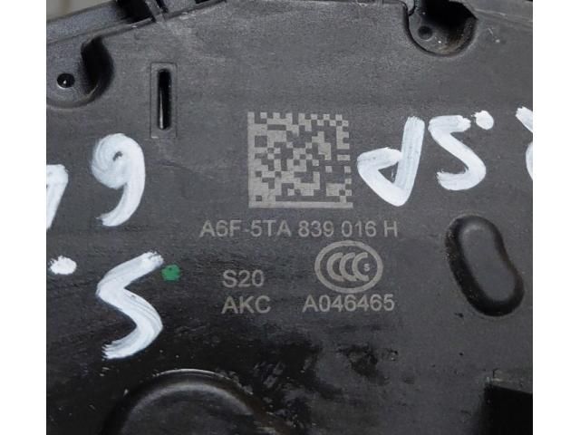 bontott SKODA SUPERB III Jobb hátsó Ajtózár