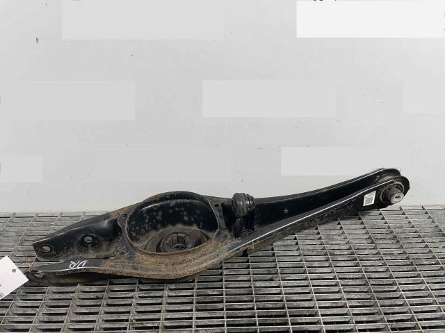 bontott SKODA SUPERB III Jobb hátsó Alsó Lengőkar