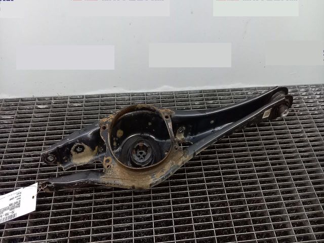 bontott SKODA SUPERB III Jobb hátsó Alsó Lengőkar