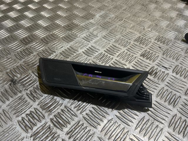 bontott SKODA SUPERB III Jobb hátsó Belső Kilincs