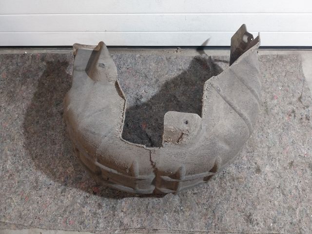 bontott SKODA SUPERB III Jobb hátsó Dobbetét (Kerékjárati, Műanyag)