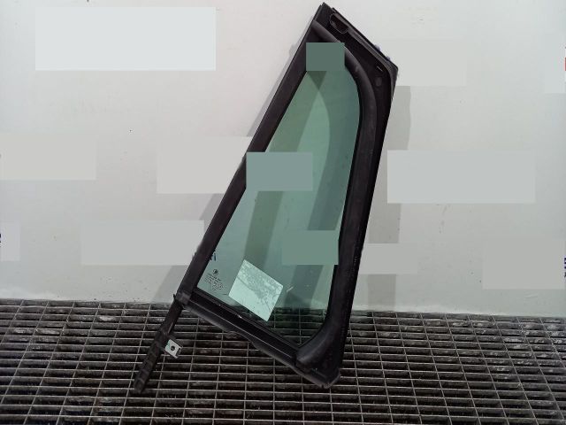 bontott SKODA SUPERB III Jobb hátsó Fixüveg (Ajtóban)