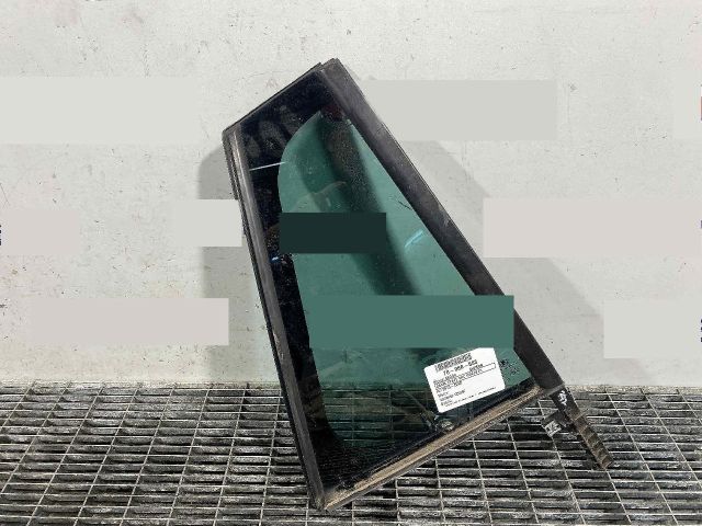 bontott SKODA SUPERB III Jobb hátsó Fixüveg (Ajtóban)