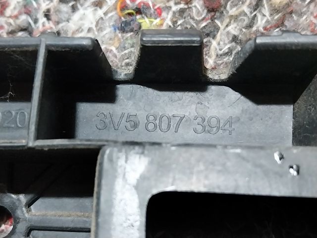 bontott SKODA SUPERB III Jobb hátsó Oldal Lökhárító Tartó (Műanyag)