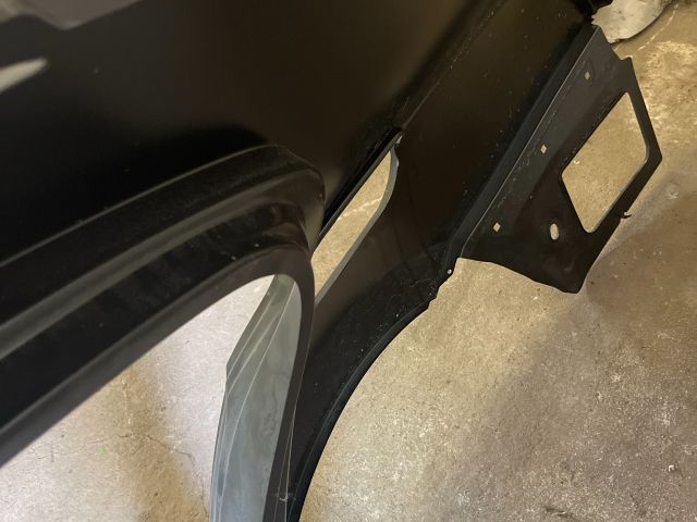 bontott SKODA SUPERB III Jobb hátsó Sárvédő