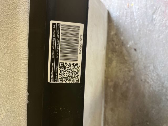 bontott SKODA SUPERB III Jobb hátsó Sárvédő