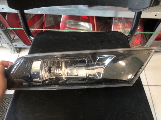 bontott SKODA SUPERB III Jobb Ködfényszóró