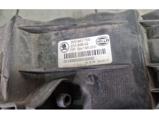 bontott SKODA SUPERB III Jobb Ködfényszóró