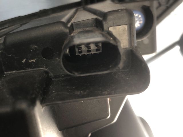 bontott SKODA SUPERB III Jobb Ködfényszóró