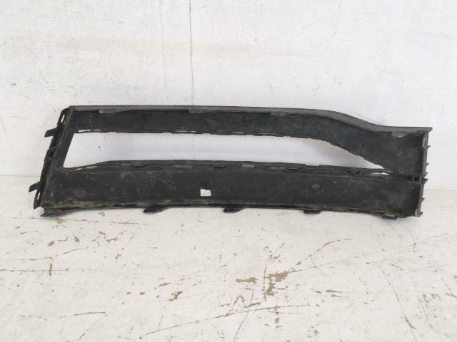 bontott SKODA SUPERB III Jobb Ködlámpa Rács