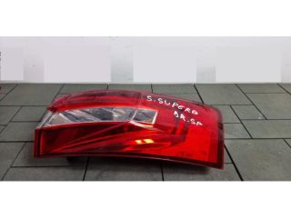 bontott SKODA SUPERB III Jobb Külső Hátsó Lámpa