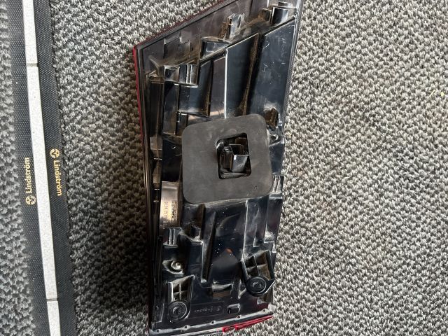 bontott SKODA SUPERB III Jobb Külső Hátsó Lámpa