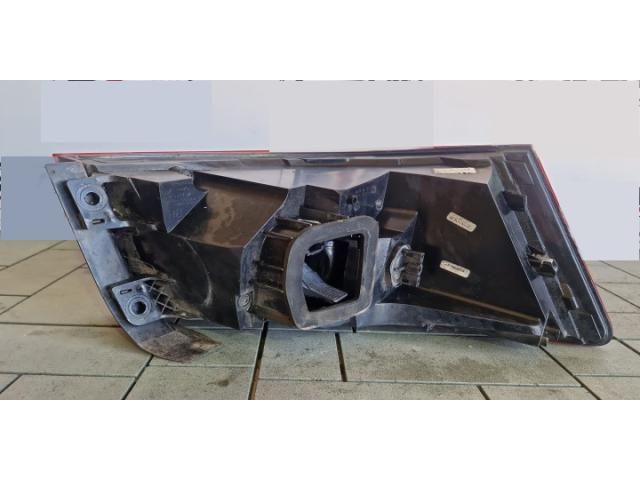 bontott SKODA SUPERB III Jobb Külső Hátsó Lámpa