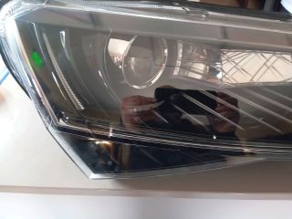 bontott SKODA SUPERB III Jobb Ledes Fényszóró