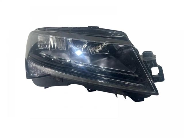 bontott SKODA SUPERB III Jobb Ledes Fényszóró