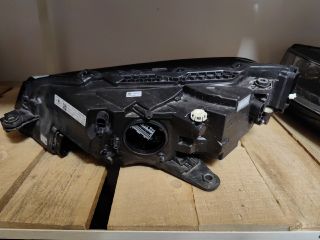 bontott SKODA SUPERB III Jobb Ledes Fényszóró