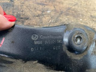 bontott SKODA SUPERB III Jobb Sárvédő Oldaltartó