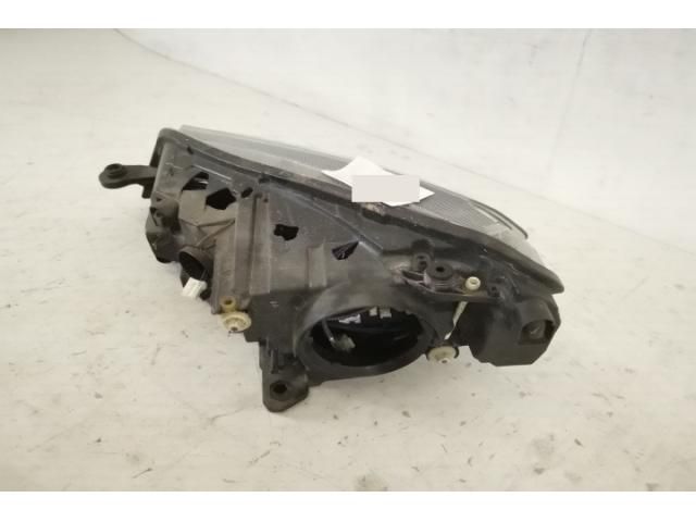 bontott SKODA SUPERB III Jobb Xenon Fényszóró