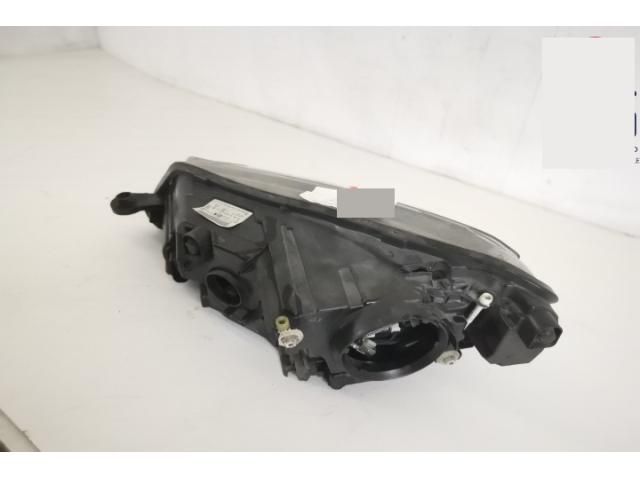 bontott SKODA SUPERB III Jobb Xenon Fényszóró