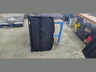 bontott SKODA SUPERB III Kalaptartó