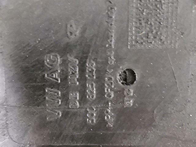 bontott SKODA SUPERB III Kartervédő