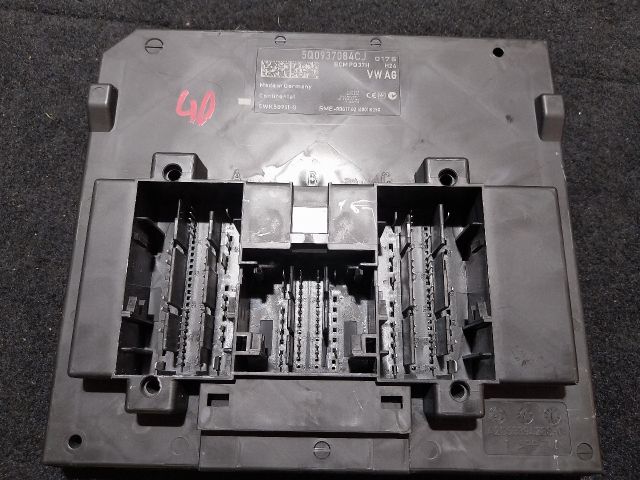 bontott SKODA SUPERB III Komfort Elektronika