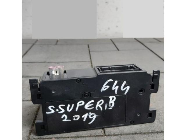 bontott SKODA SUPERB III Komfort Elektronika