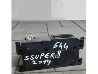 bontott SKODA SUPERB III Komfort Elektronika