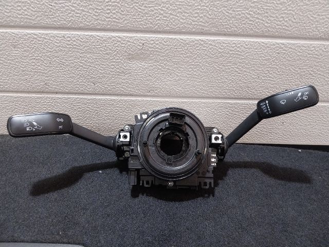 bontott SKODA SUPERB III Komplett Kormánykapcsoló (Bajuszkapcsoló)