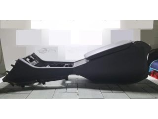 bontott SKODA SUPERB III Könyöklő