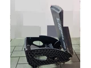 bontott SKODA SUPERB III Könyöklő