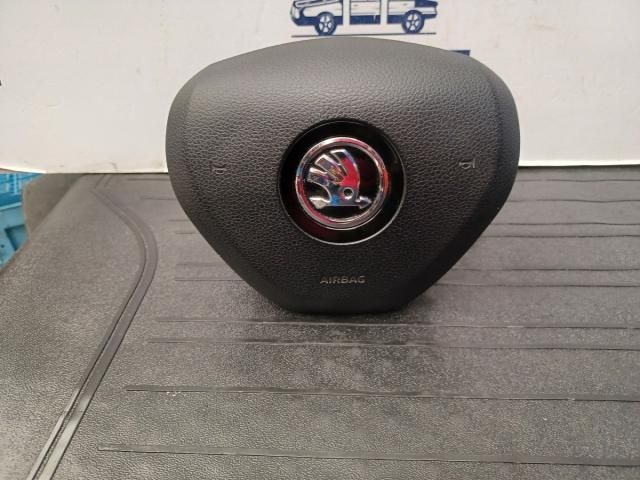 bontott SKODA SUPERB III Kormánylégzsák