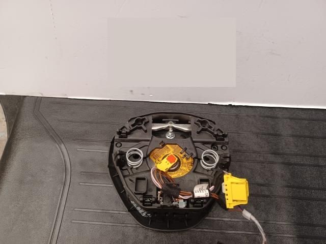 bontott SKODA SUPERB III Kormánylégzsák