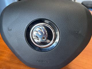 bontott SKODA SUPERB III Kormánylégzsák