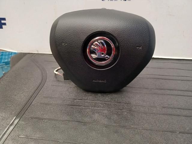 bontott SKODA SUPERB III Kormánylégzsák