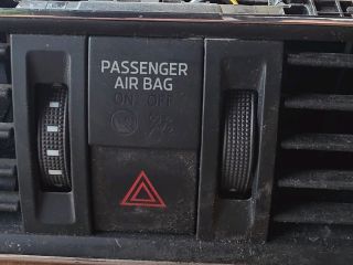 bontott SKODA SUPERB III Középső Szellőző