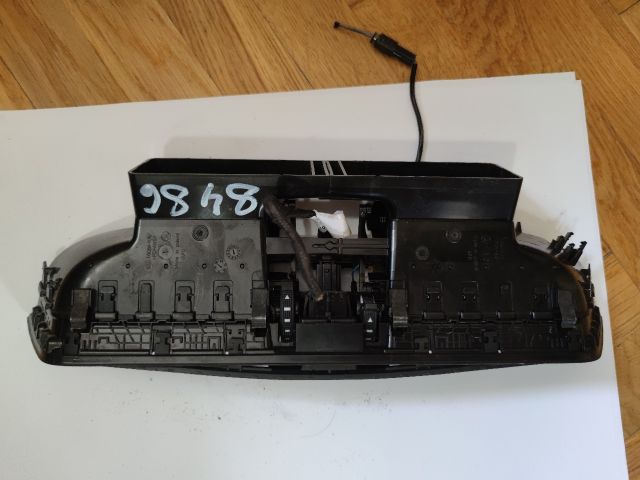 bontott SKODA SUPERB III Középső Szellőző