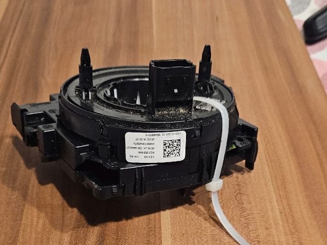 bontott SKODA SUPERB III Légzsák Átvezető Szalagkábel