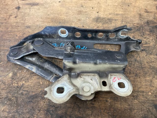 bontott SKODA SUPERB III Motorháztető Bal Zsanér