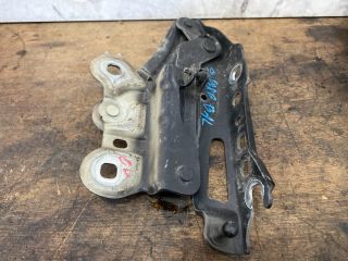 bontott SKODA SUPERB III Motorháztető Bal Zsanér