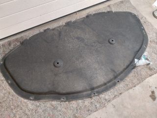 bontott SKODA SUPERB III Motorháztető Szigetelés