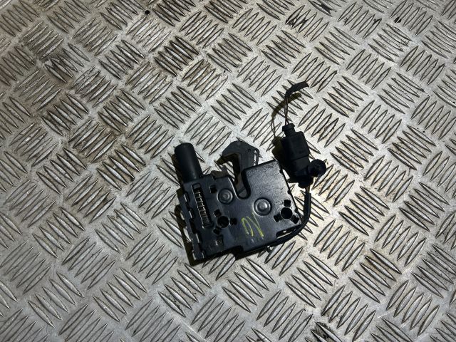 bontott SKODA SUPERB III Motorháztető Zárszerkezet