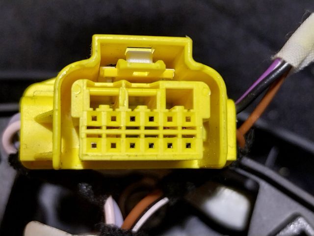 bontott SKODA SUPERB III Multikormány