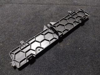 bontott SKODA SUPERB III Pollenszűrő Fedél