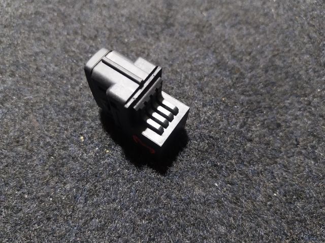 bontott SKODA SUPERB III Riasztó Kapcsoló