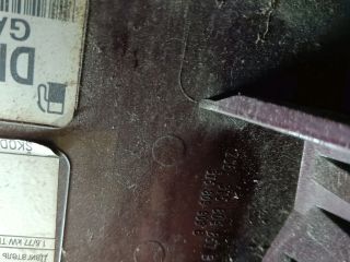 bontott SKODA SUPERB III Tankajtó